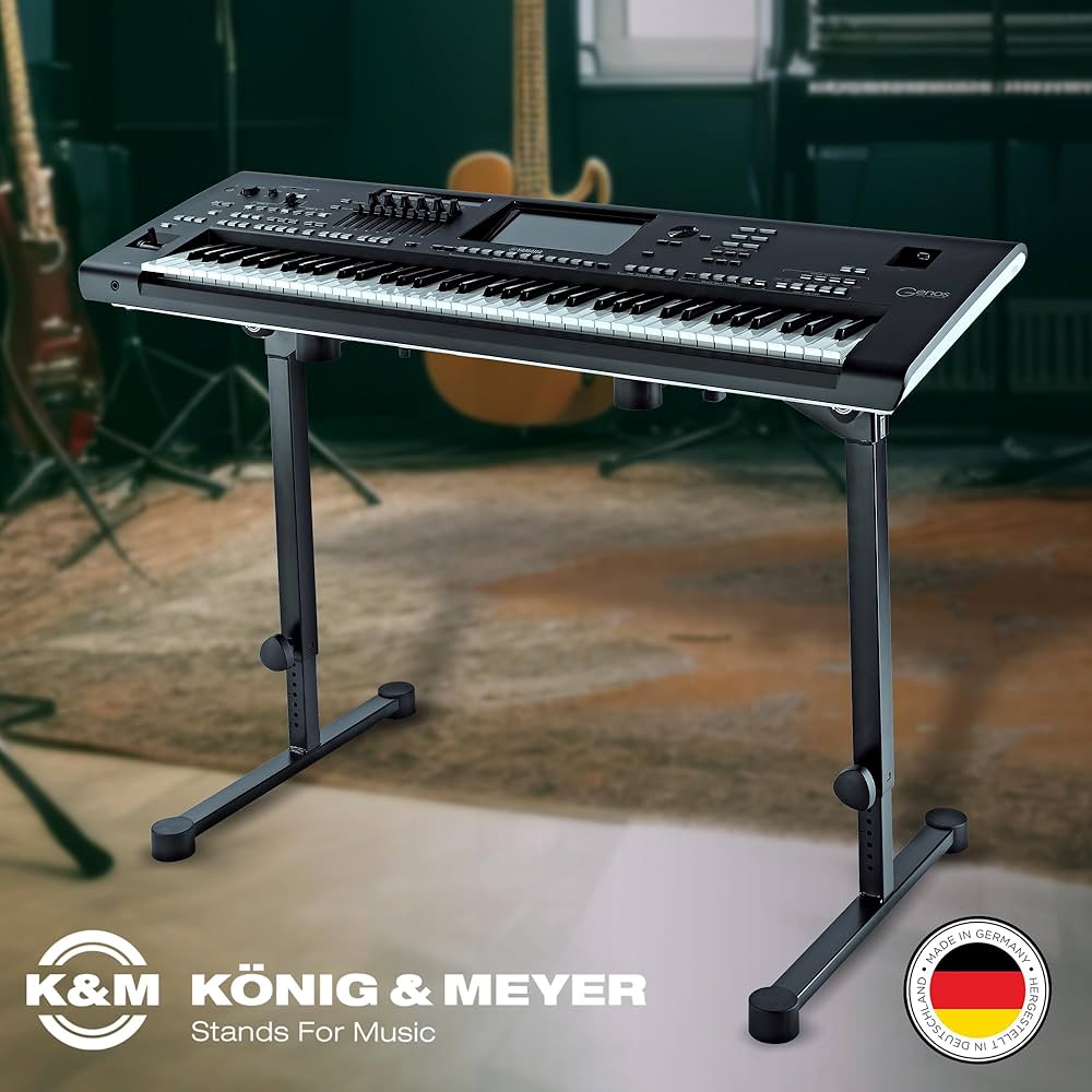 K&M 18820 Omega Pro キーボードスタンド ブラック K&M Omega Pro Adjustable Keyboard Stand with Carry Strap